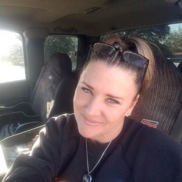 Meet your Posher, Heather - Picture 1 of 1